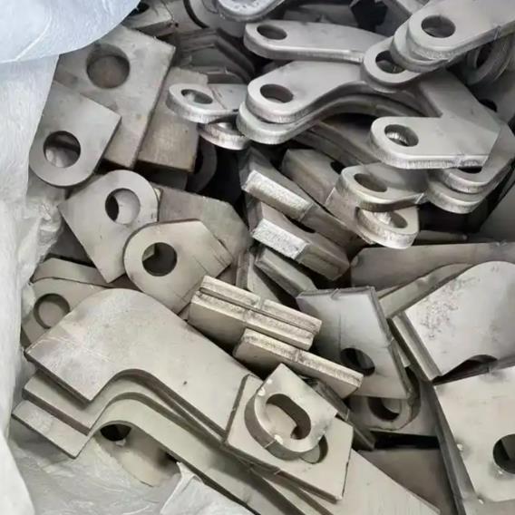 標(biāo)題：供重慶316L不銹鋼板異型件切割添加時(shí)間：2025/7/18 16:59:30